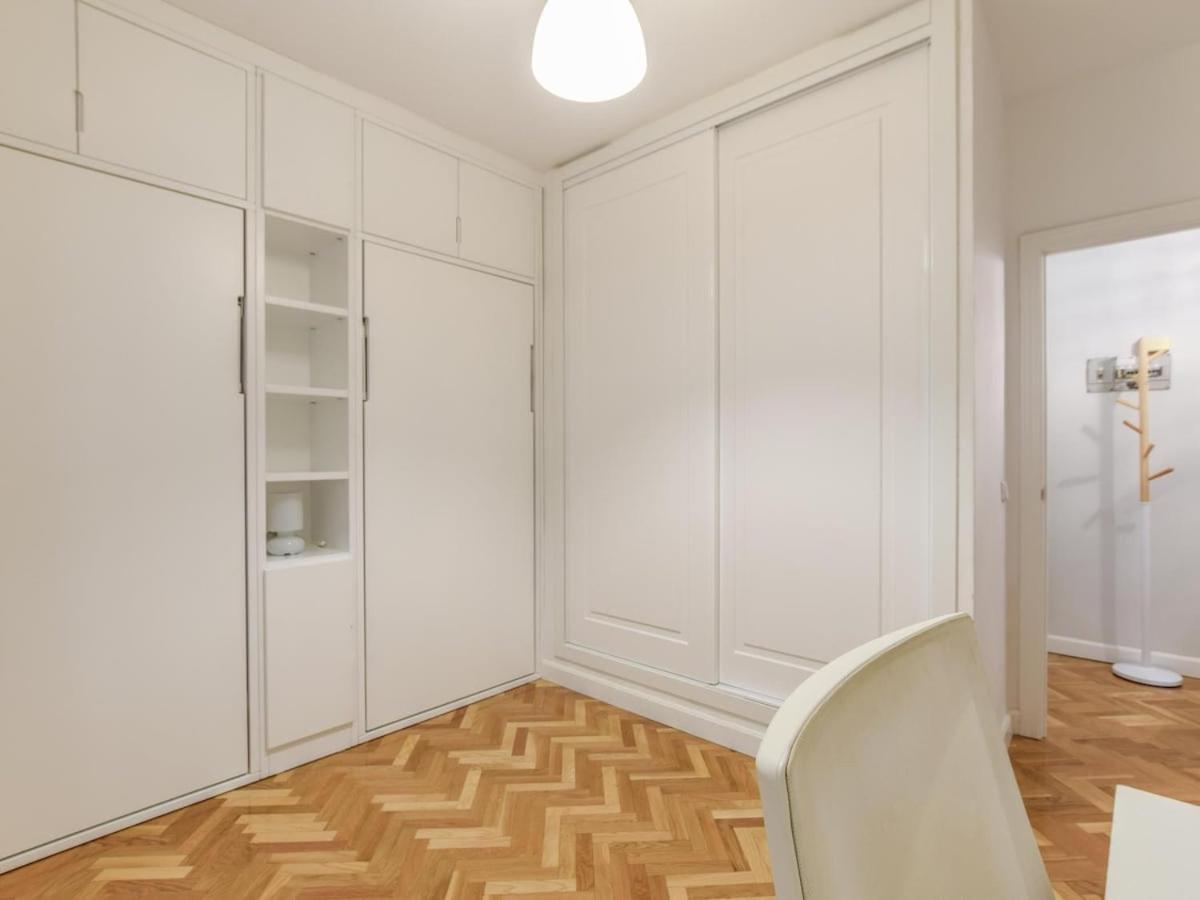 Apartamento Reformado-2 Habitaciones-5 Huespedes Alquiler Temporal Madrid Eksteriør bilde