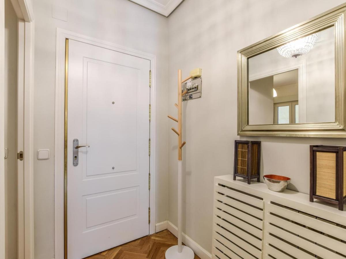Apartamento Reformado-2 Habitaciones-5 Huespedes Alquiler Temporal Madrid Eksteriør bilde