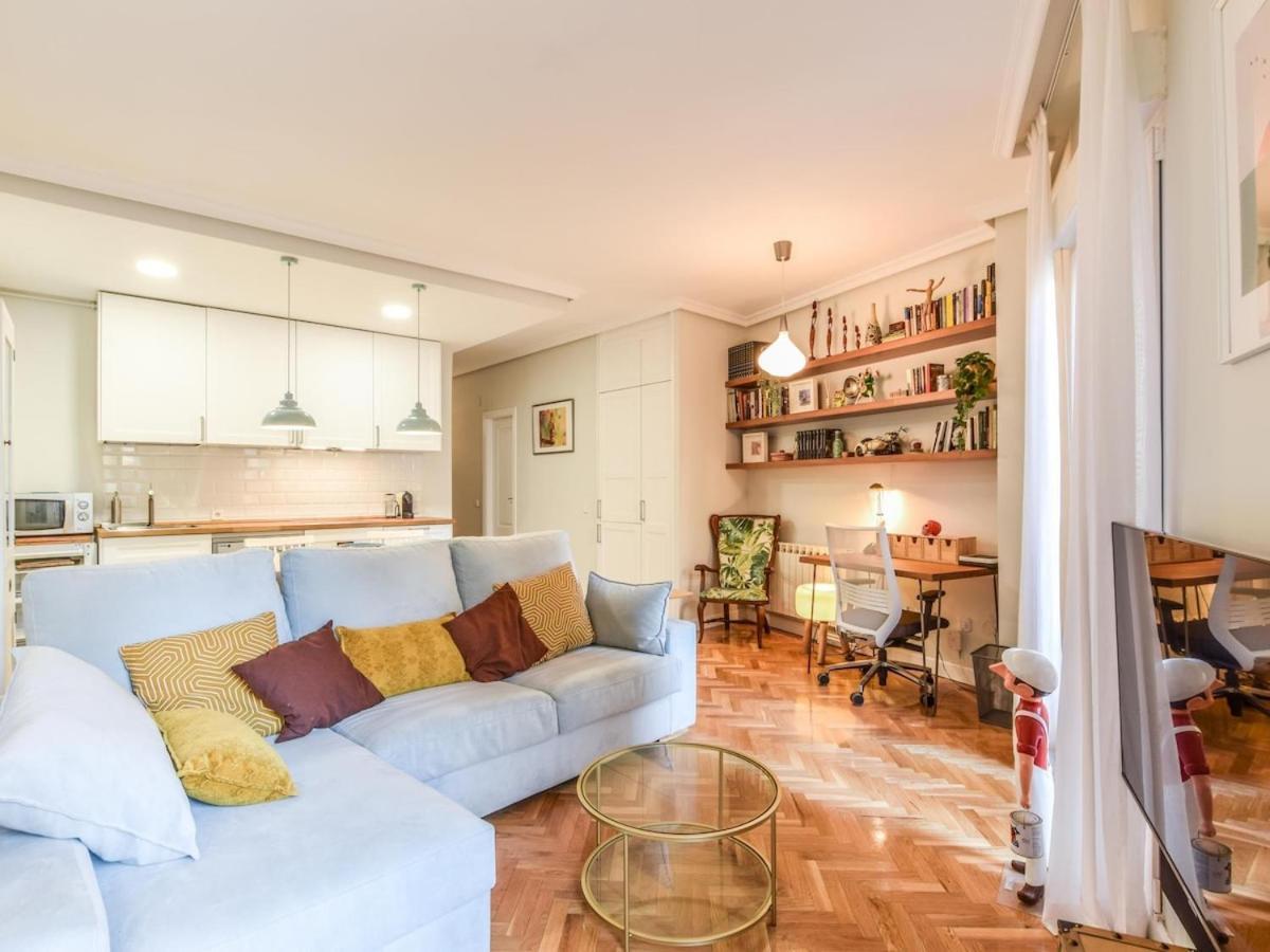 Apartamento Reformado-2 Habitaciones-5 Huespedes Alquiler Temporal Madrid Eksteriør bilde