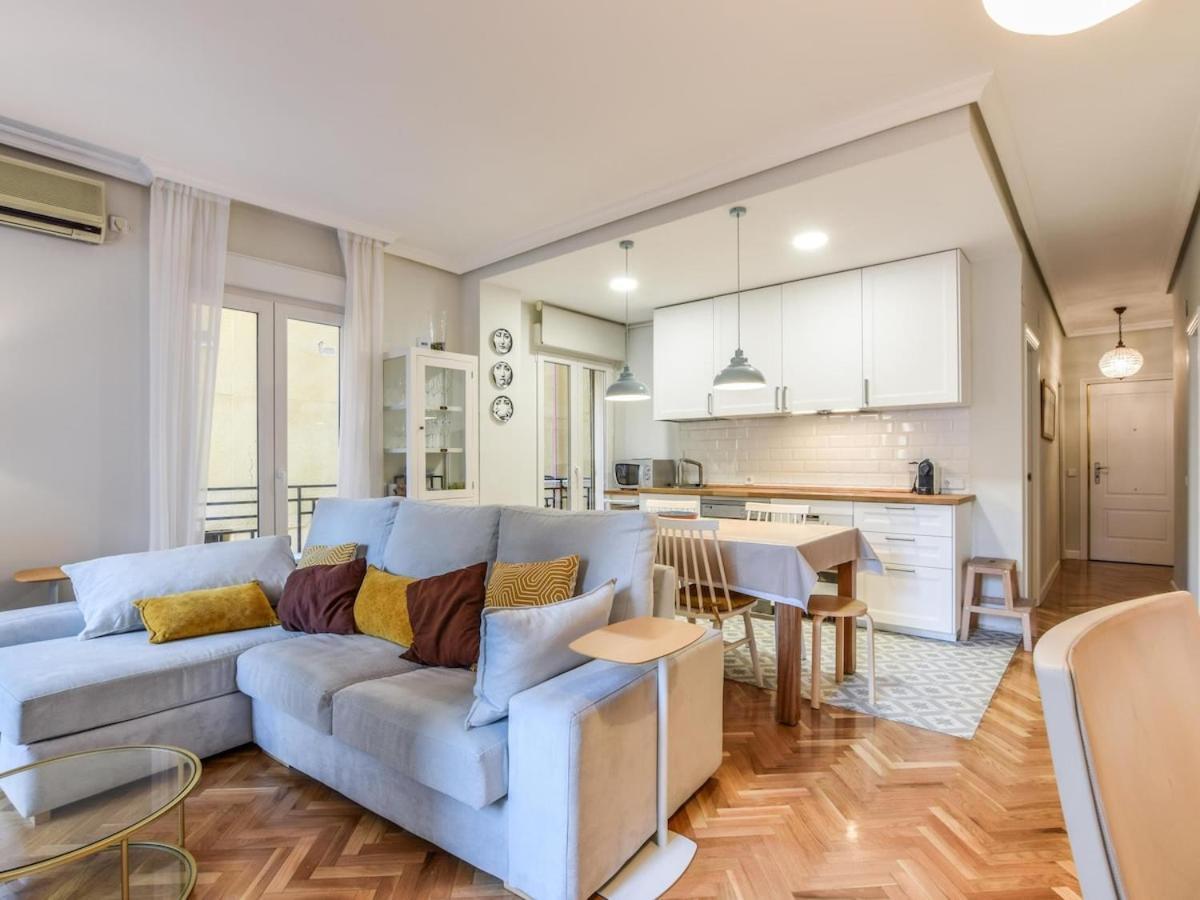 Apartamento Reformado-2 Habitaciones-5 Huespedes Alquiler Temporal Madrid Eksteriør bilde